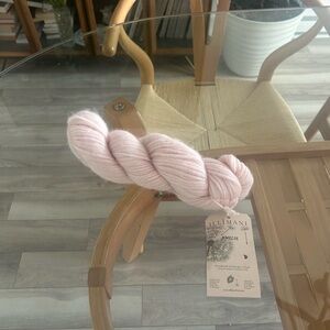 New Illimani Silk Pink Yarn